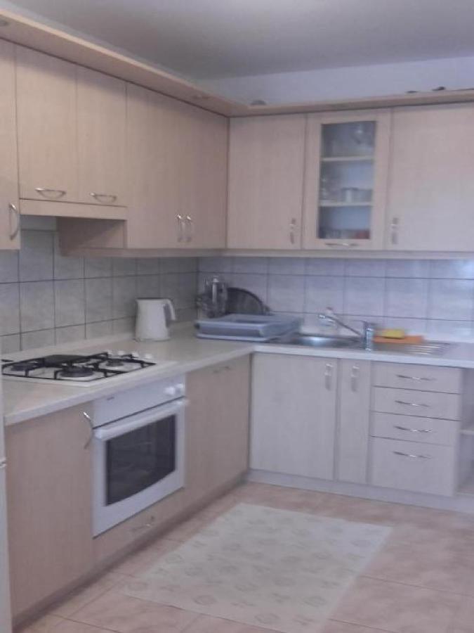 Apartments Smilje I Maslina Gornji Karin Exteriör bild